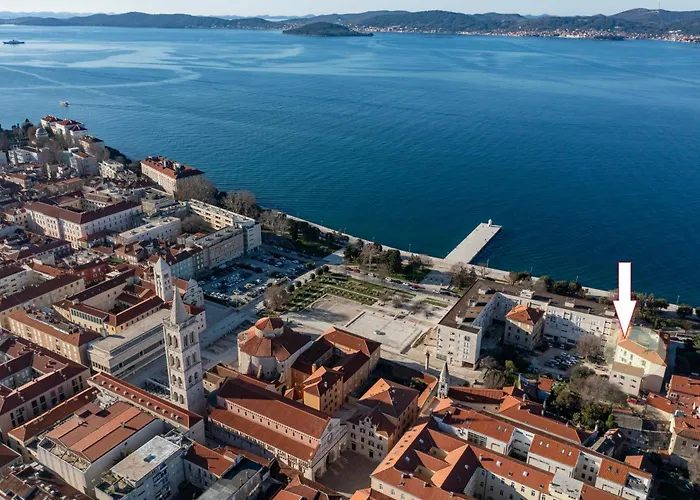 Maris - In Historical Center Of Апартаменты